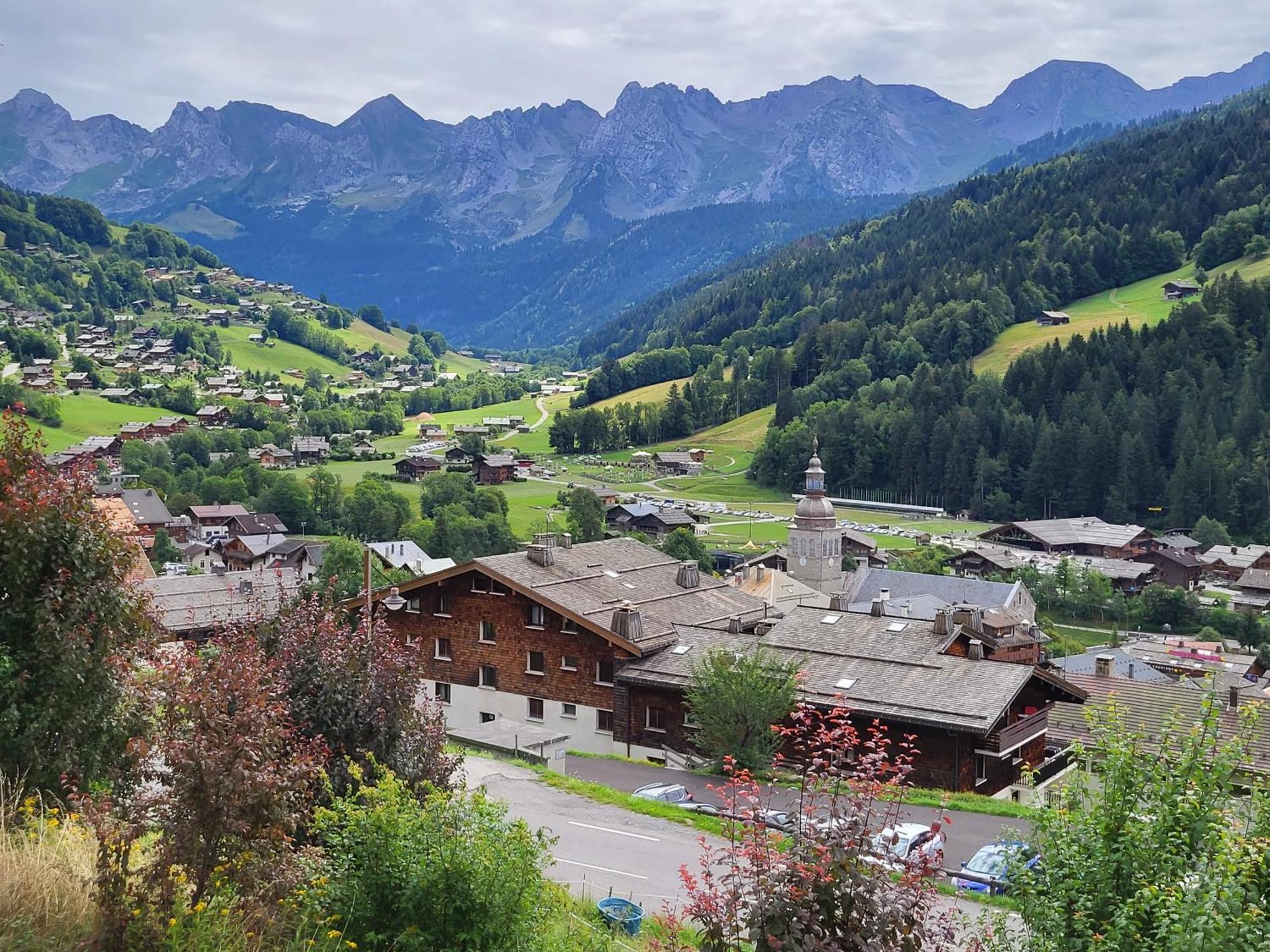 Appartement Cosy Face Aux Aravis Le Grand-Bornand Zewnętrze zdjęcie